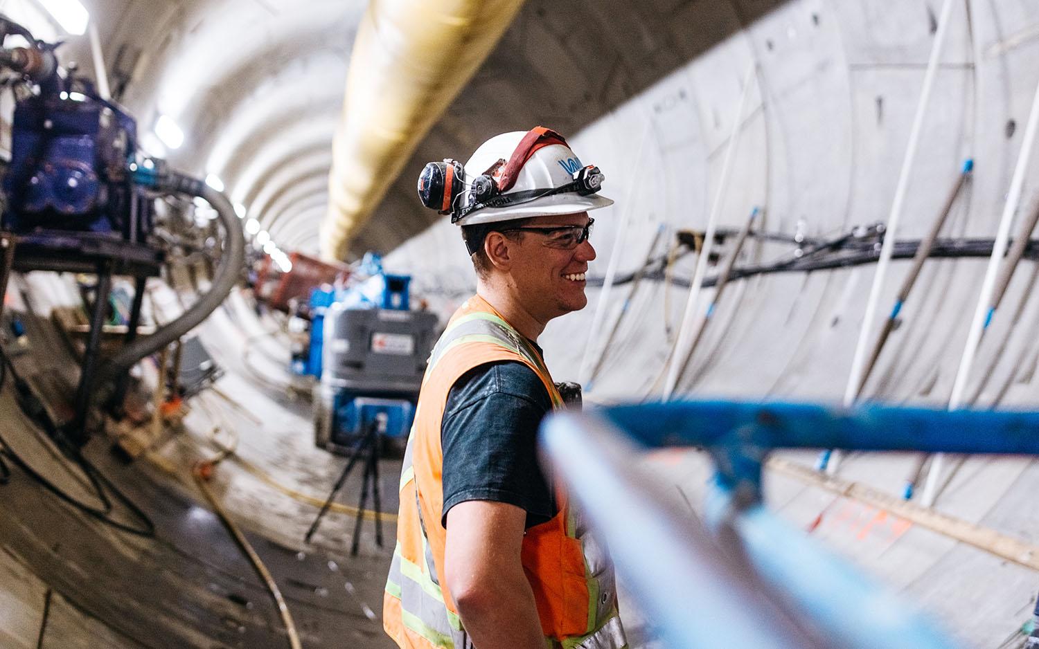 Construction worker at a groundwater site | Science Centre Station